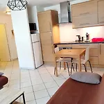 5 Personnes, 1min Gare D'annemasse, Genève 5km * Annemasse