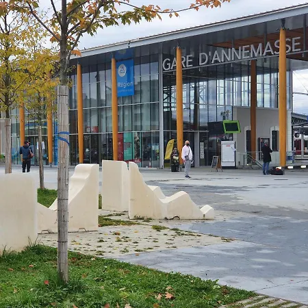 5 Personnes, 1min Gare D'annemasse, Geneve 5km *